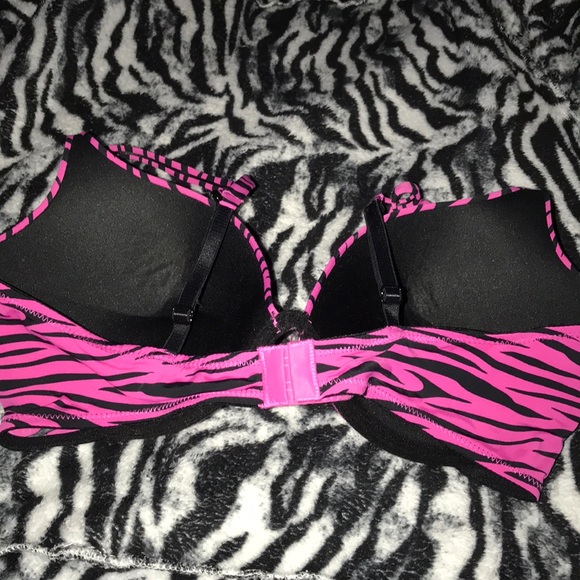 Bra - Picture 2 of 3